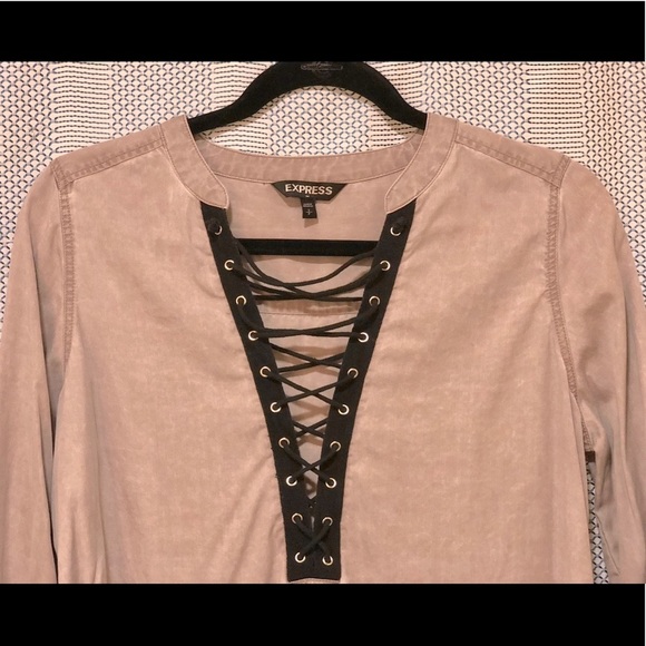 Lace up top from EXPRESS - Picture 3 of 4